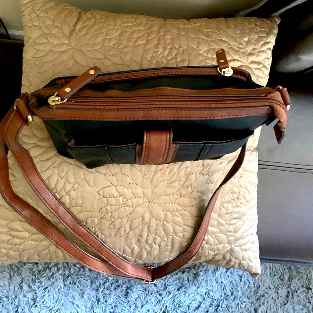 Born Concept New Condition Crossbody - Picture 2 of 5